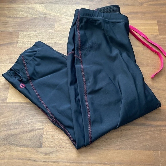 PEARL Izumi black cycling capris leggings - Picture 1 of 8
